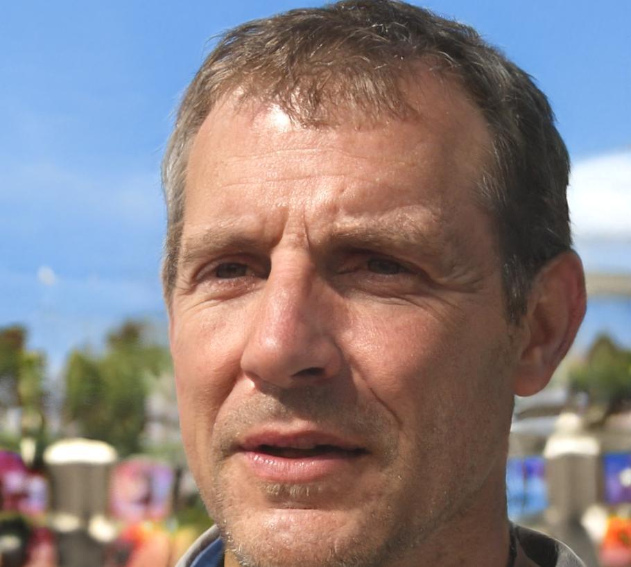 Retrato de Eleuterio Gamarra, Especialista en Estrategia Financiera en lunavexvia